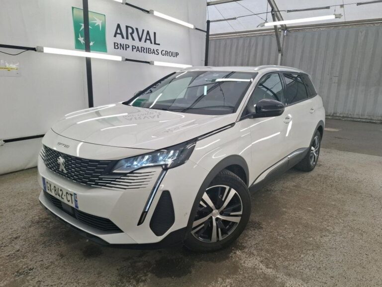 Peugeot 5008 Hybrid  